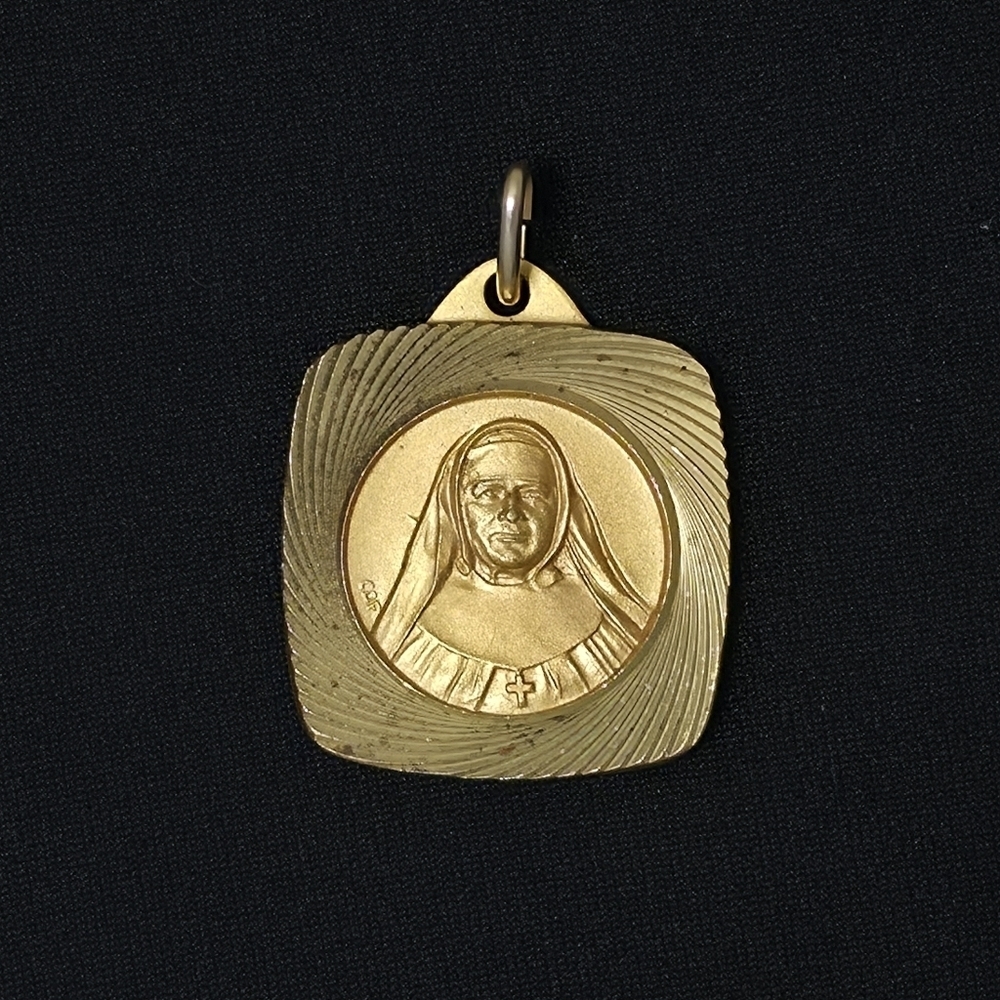 Rare Vintage Catholic Religious Medal – Blessed Mother Marie-Léonie Paradis